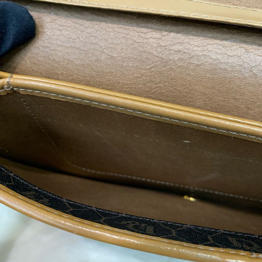 Dior 黑色蜂巢Woc 鏈條包 XB284-45