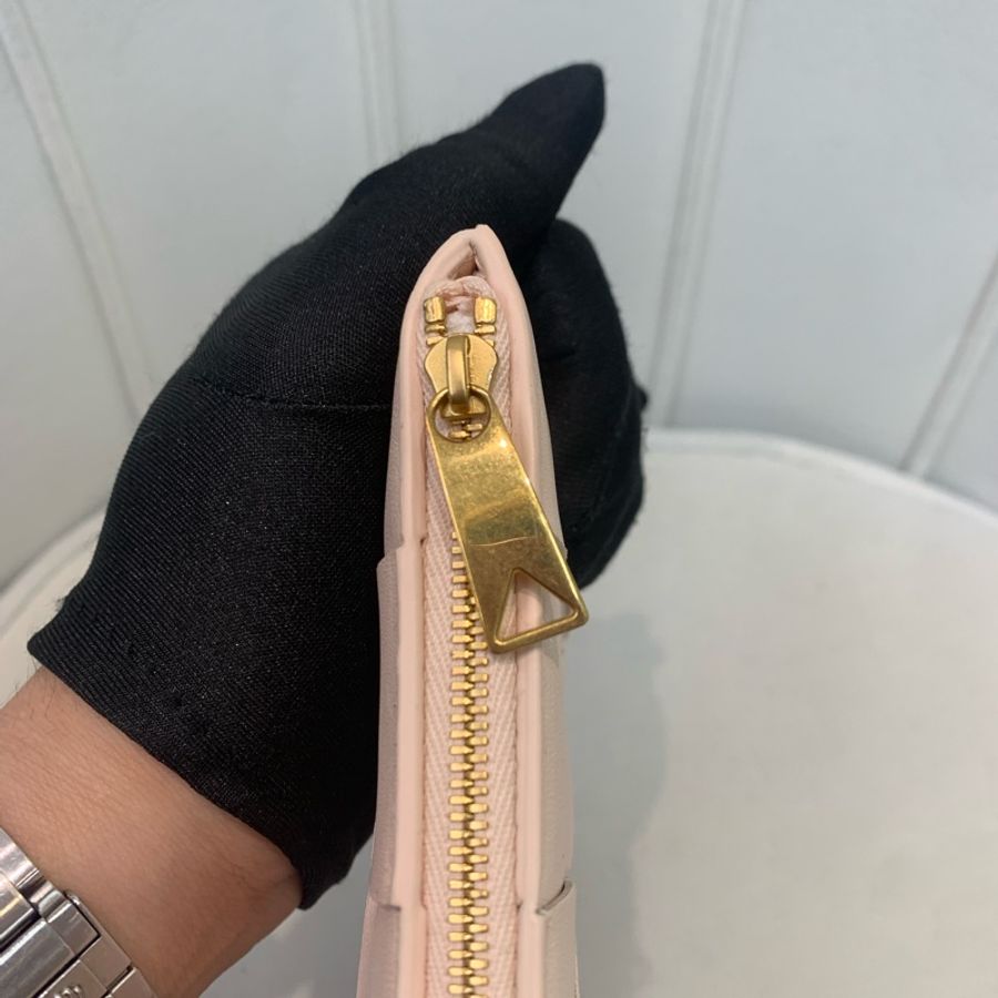 BV 寶緹嘉 粉紅色羊皮金色拉鏈手包 XB036-17