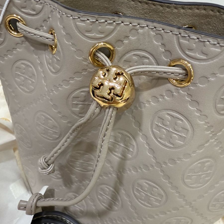 Tory Burch 經典迷你水桶包-10