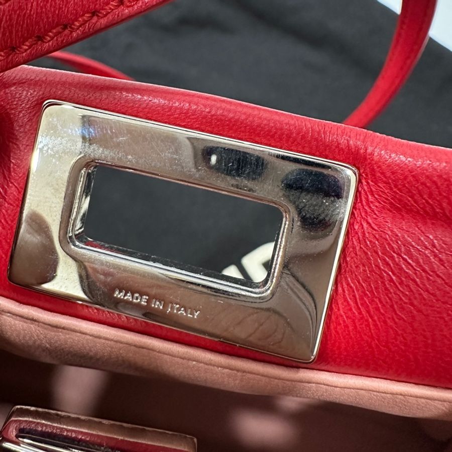 fendi peekaboo mini 銀釦 躲貓貓 紅 斜背包 肩背包 手提包 側背包-46