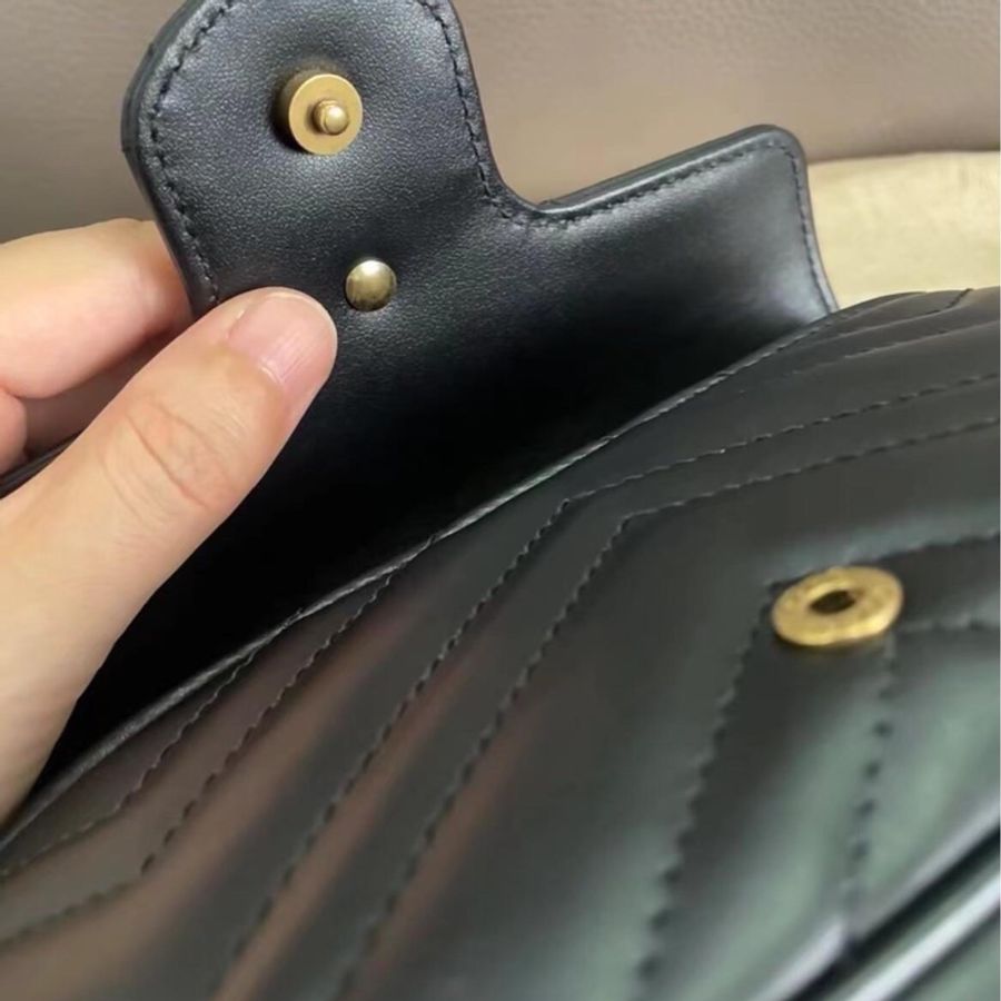 全新閒置 全配🈶️購證❤️ gucci #黑金 #馬蒙 #mini #marmont-14
