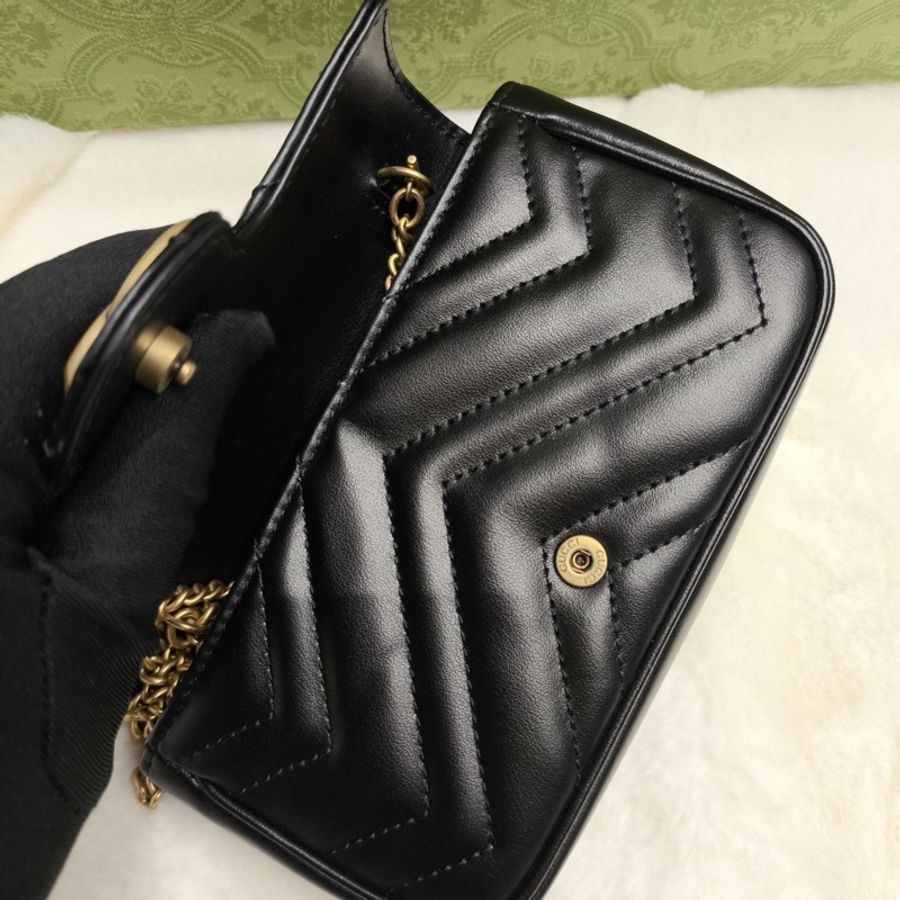 全新閒置 全配🈶️購證❤️ gucci #黑金 #馬蒙 #mini #marmont-15