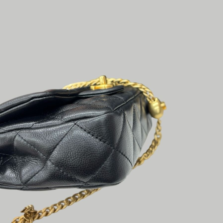 Chanel 23P Caviar 心型調節扣-5