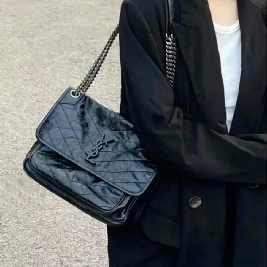 驚喜優惠價🥳YSL聖羅蘭黑色小號油蠟皮niki斜挎單肩包-9