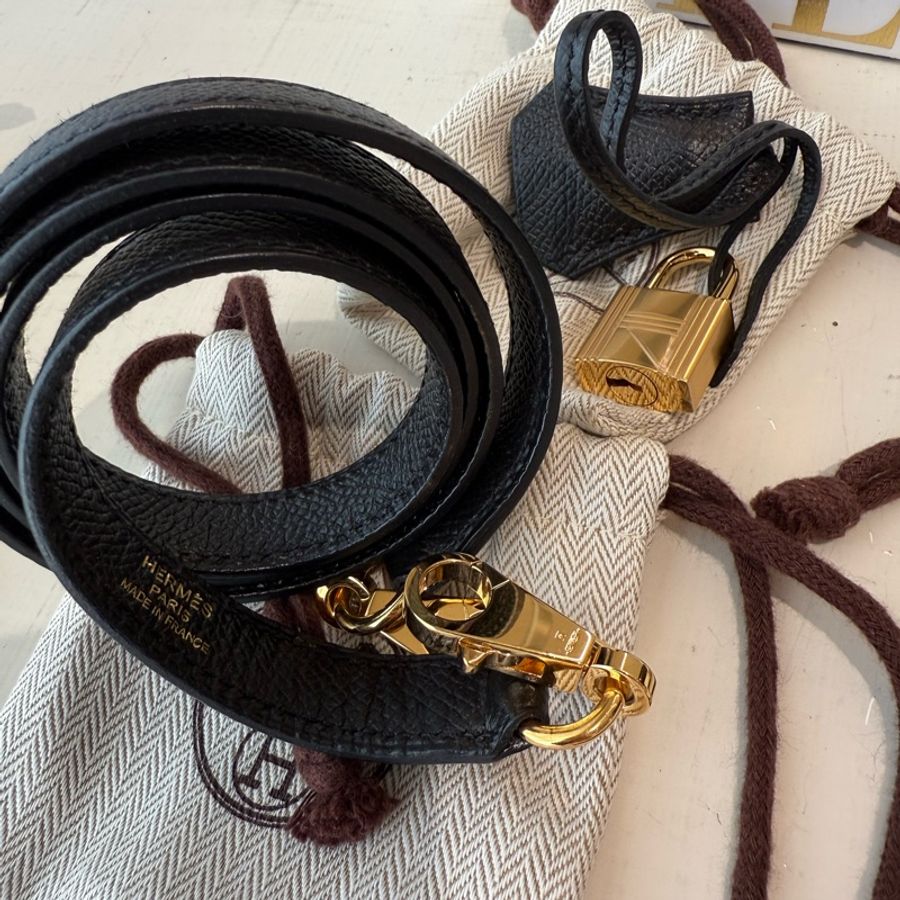HERMES Kelly 32 黑金外縫 C刻 Epsom-9