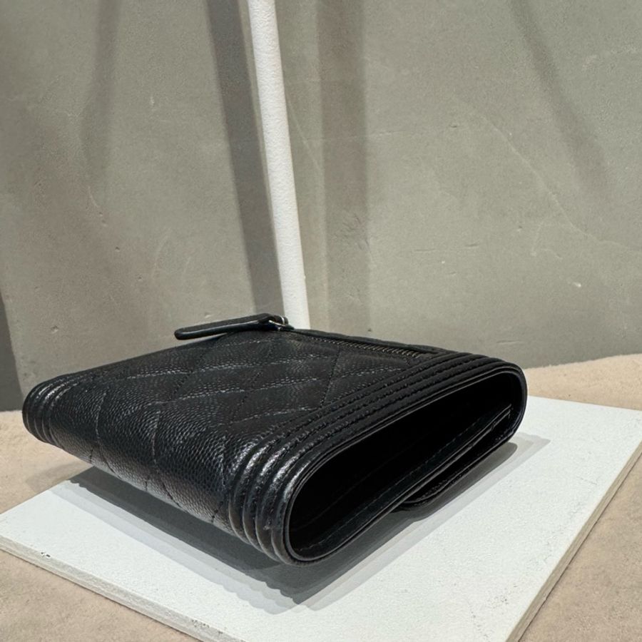 Chanel boy短夾-9