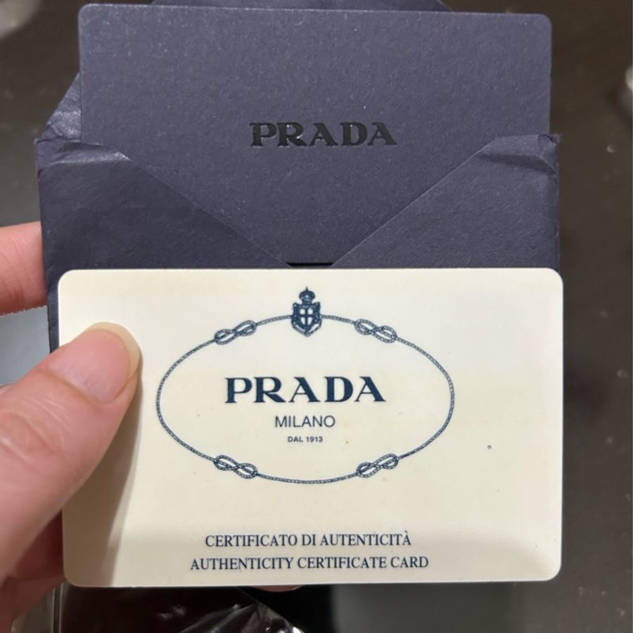 prada郵差包-14