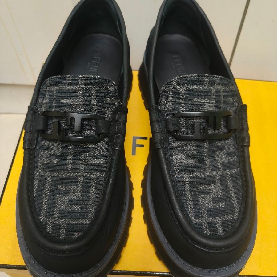 【8成新】㊣✨ FENDI✨**尺寸:8**(附盒子/防塵袋)芬迪 老花 皮革 帆布 厚底 增高 樂福鞋 懶人鞋 皮鞋/雙F/二手包/二手精品/保證正品-1