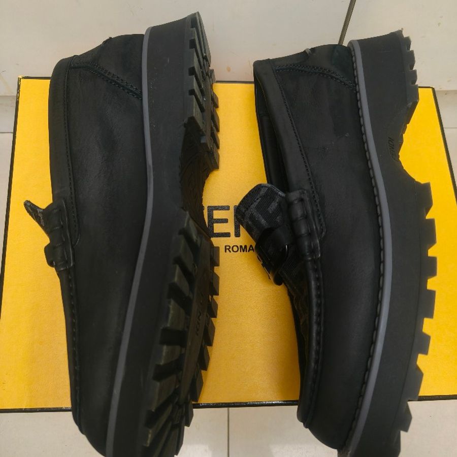 【8成新】㊣✨ FENDI✨**尺寸:8**(附盒子/防塵袋)芬迪 老花 皮革 帆布 厚底 增高 樂福鞋 懶人鞋 皮鞋/雙F/二手包/二手精品/保證正品-2