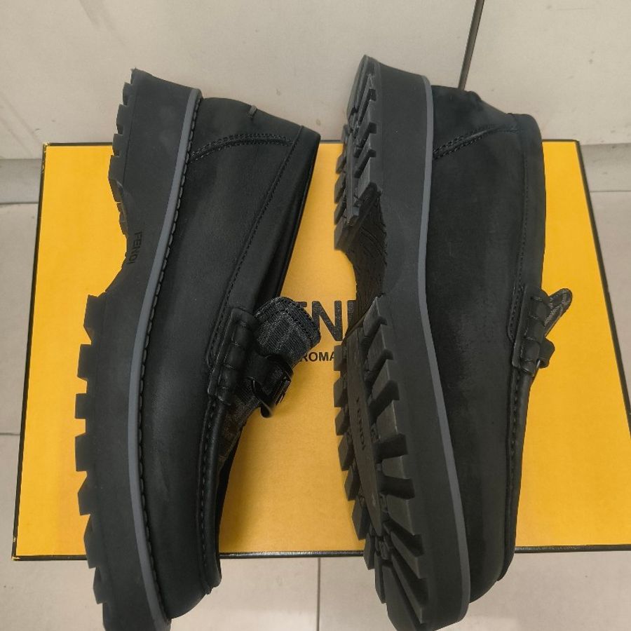 【8成新】㊣✨ FENDI✨**尺寸:8**(附盒子/防塵袋)芬迪 老花 皮革 帆布 厚底 增高 樂福鞋 懶人鞋 皮鞋/雙F/二手包/二手精品/保證正品-3