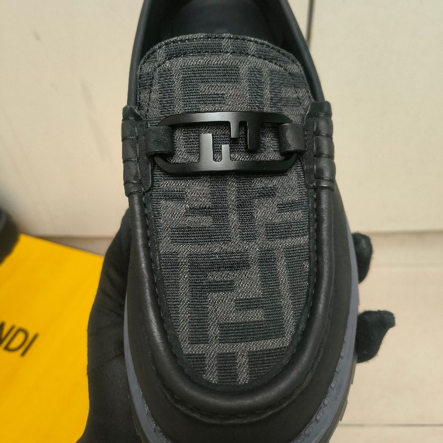 【8成新】㊣✨ FENDI✨**尺寸:8**(附盒子/防塵袋)芬迪 老花 皮革 帆布 厚底 增高 樂福鞋 懶人鞋 皮鞋/雙F/二手包/二手精品/保證正品-4