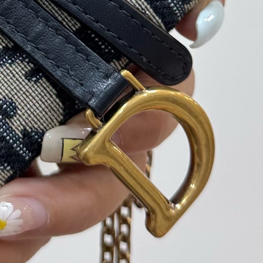 Dior 迪奧 Saddle Nano Pouch mini WOC 皮夾 皮包 短夾 錢包 零錢包 斜背包 肩背包-22