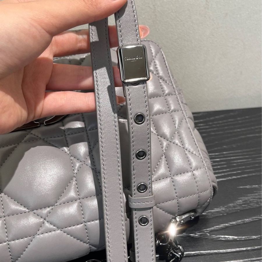 DIOR 迪奧 Caro 單肩斜挎包 尺寸 約25*15cm-25