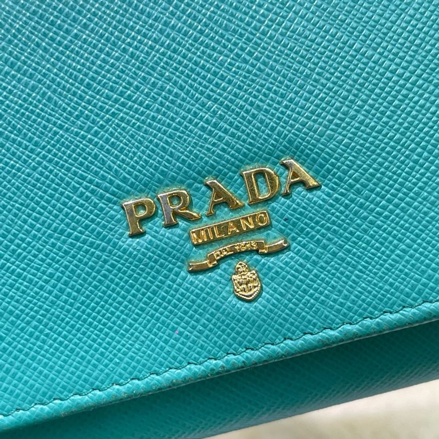 PRADA 湖水綠長夾 XB674-43