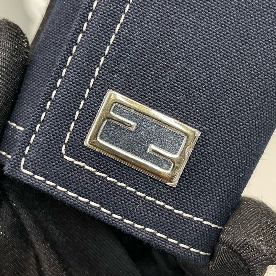 FENDI 深藍色布面鑰匙包 I250-17
