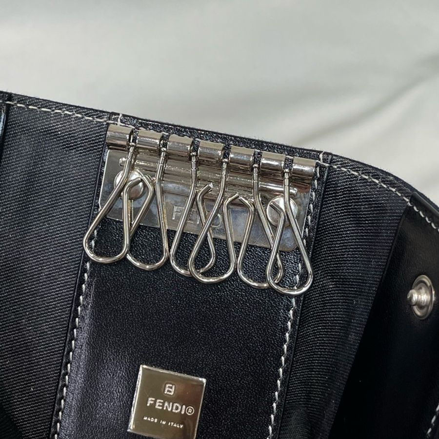 FENDI 深藍色布面鑰匙包 I250-19