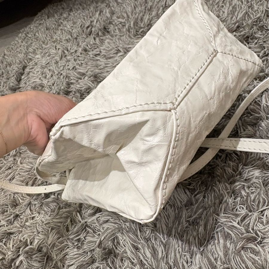 CHARLES & KEITH 紙袋包-5