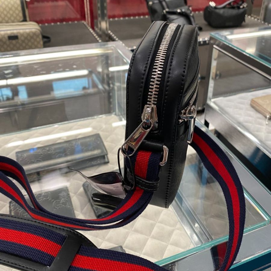 🎉新品好折扣✨Gucci 682357 經典GG Supreme 雙色織帶迷你手機包 黑灰色-9