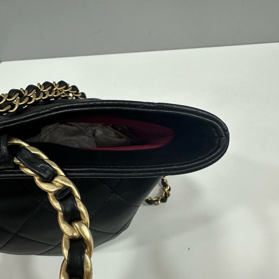 chanel as1362 黑皮金釦手提後背包-27