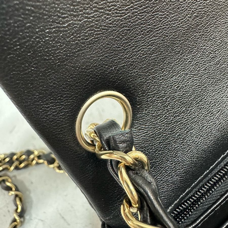 Chanel A35200 黑羊皮金釦方胖子 mini coco 17-35