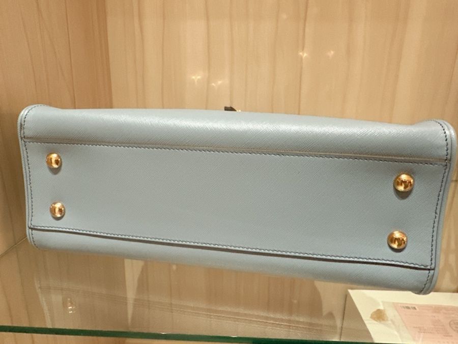 全新 SALVATORE FERRAGAMO Authentic 菲拉格慕 天藍色 肩背包 手提包 全新久放閒置品-4