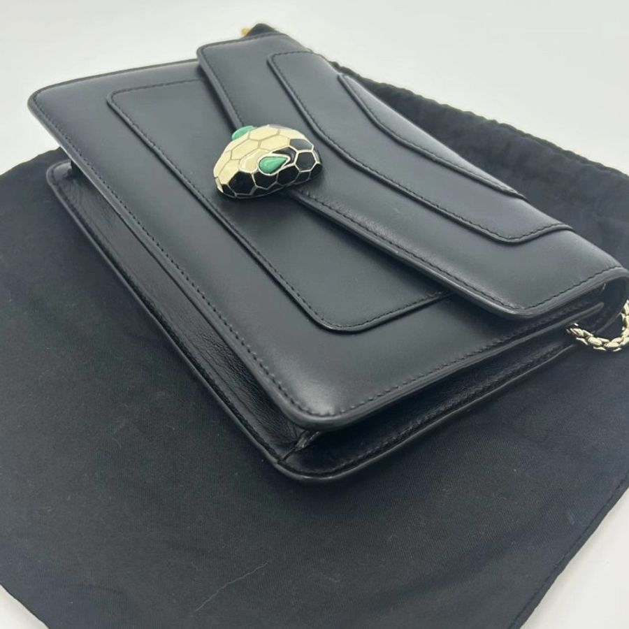 BVLGARI 黑色蛇頭鏈條肩背斜背包 22*15*4.5 98新配件塵袋鏡子-3