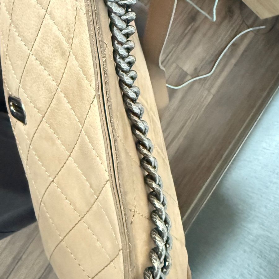 chanel vintage 麂皮硬幣銀扣馬鞍郵差包/達拉斯徽章/熔岩鏈/卡其色/美拉德/灰棕色-12