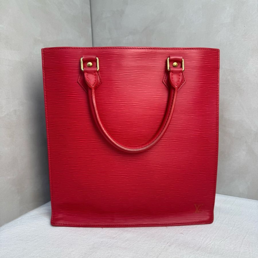 Louis Vuitton 紅色 EPI水波紋琴譜包-2