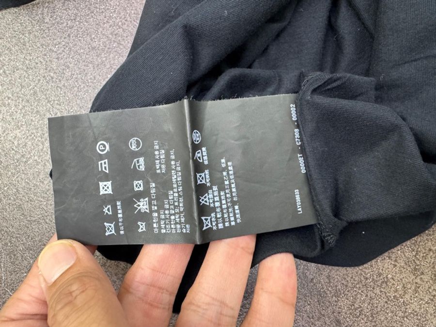 prada t shirt-3