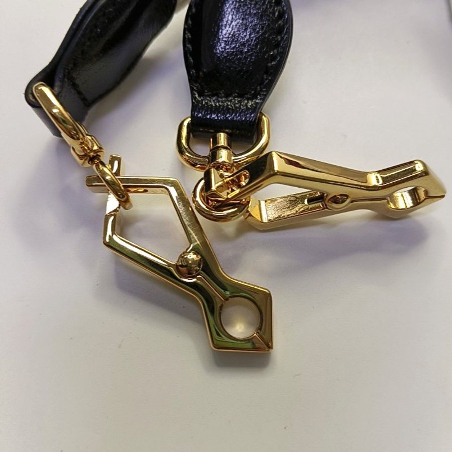 GUCCI Sylvie 迷你 黑色 絲絨 老花 條紋 織帶 塞爾維亞 單肩包 斜背包-11