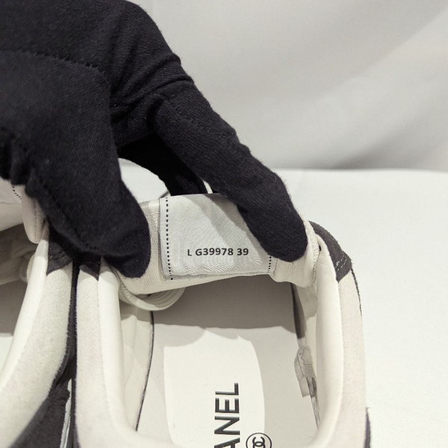 莉亞精品♡Chanel 麂皮熊貓雙C休閒鞋 近新美鞋 尺碼39-8