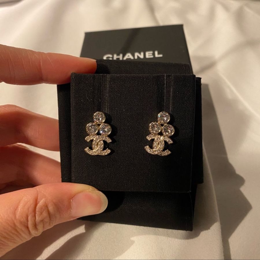 Chanel 香奈雙C水鑽 logo 耳環-1