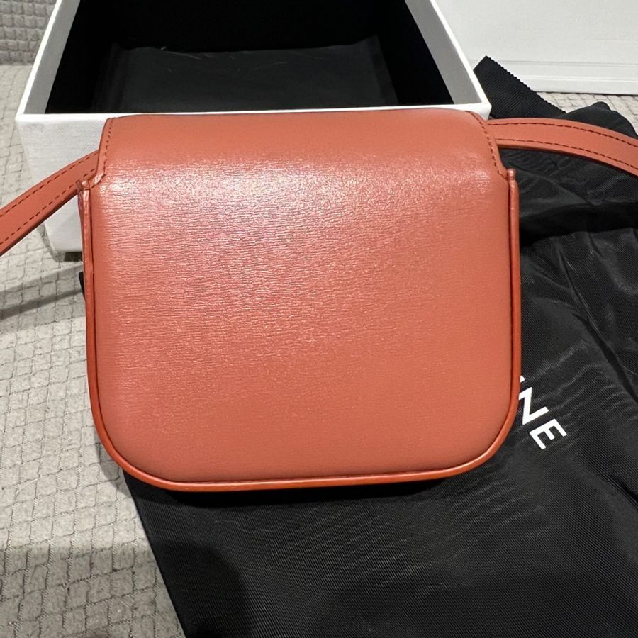 全網最後一顆💗Celine Mini Triomphe凱旋門 小廢包 焦糖色-3