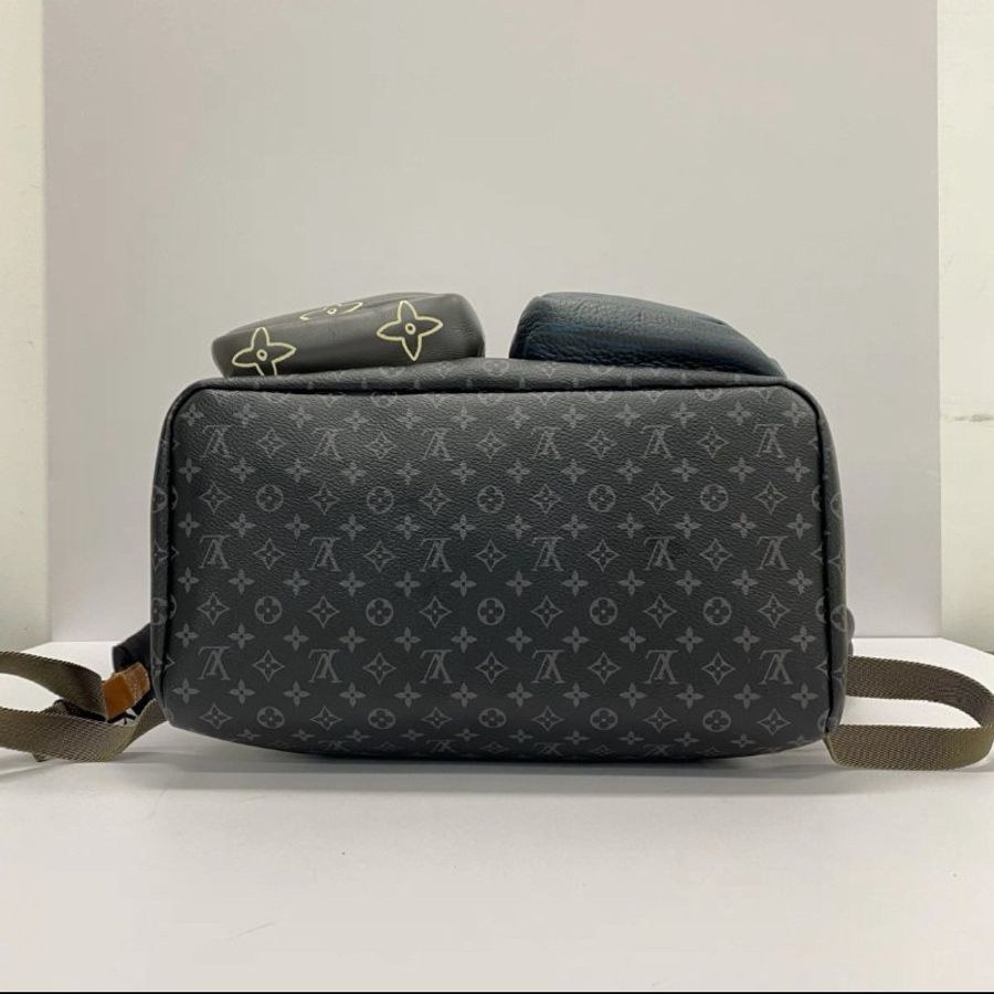LV 黑色老花限量Multipocket系列後背包 30*40*15.5 99新配件塵袋-3