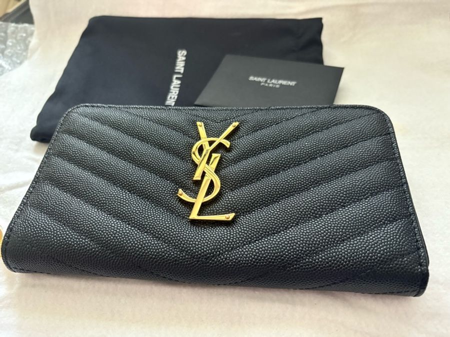 MONOGRAM粒面壓紋皮革全拉鏈錢包-1