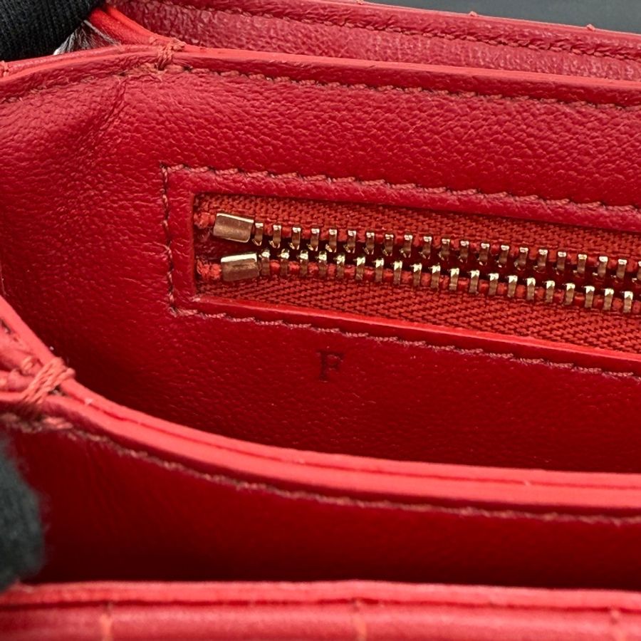 Celine 思琳 紅色 黑色 牛皮革 衍縫方格 風琴 肩背包 鏈條包-12