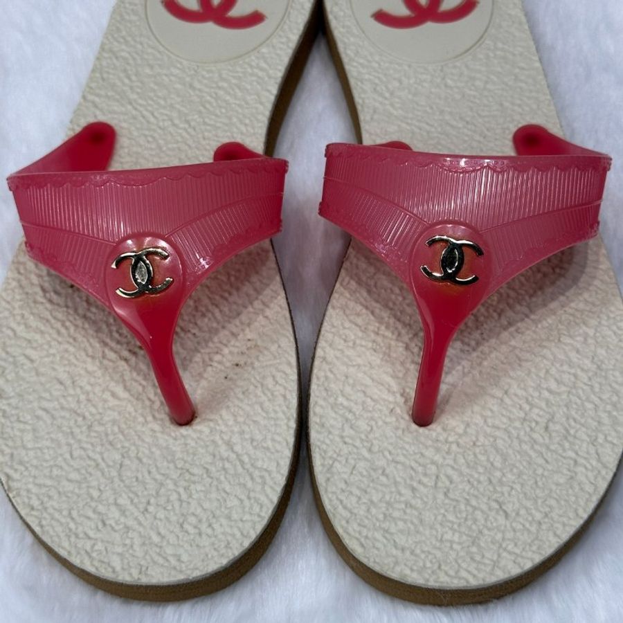 CHANEL 米粉色沙灘拖鞋-3