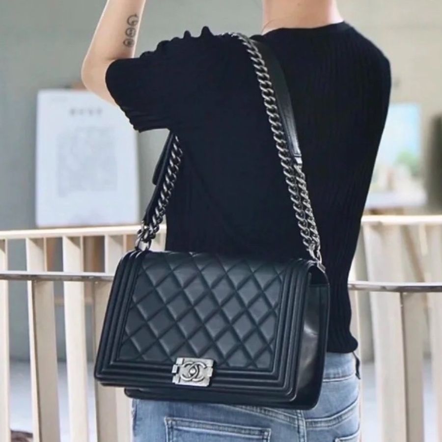Chanel leboy28黑銀全牛皮鏈條斜挎包 #99新閒置 #櫃上在售25萬-2