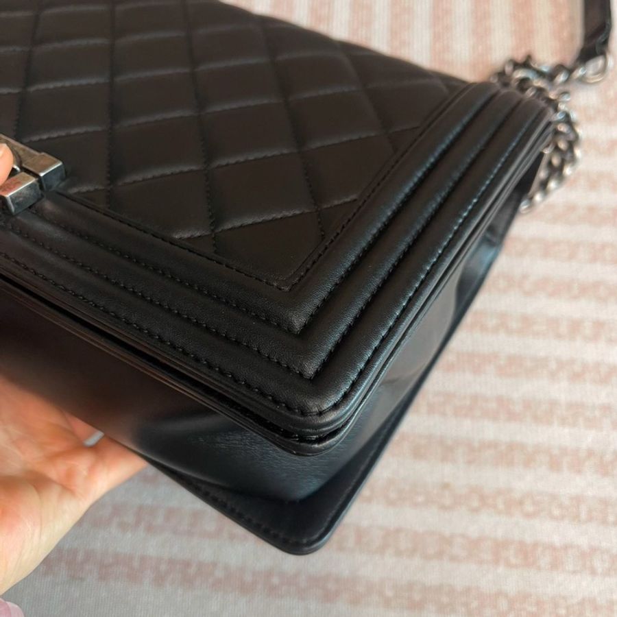 Chanel leboy28黑銀全牛皮鏈條斜挎包 #99新閒置 #櫃上在售25萬-21