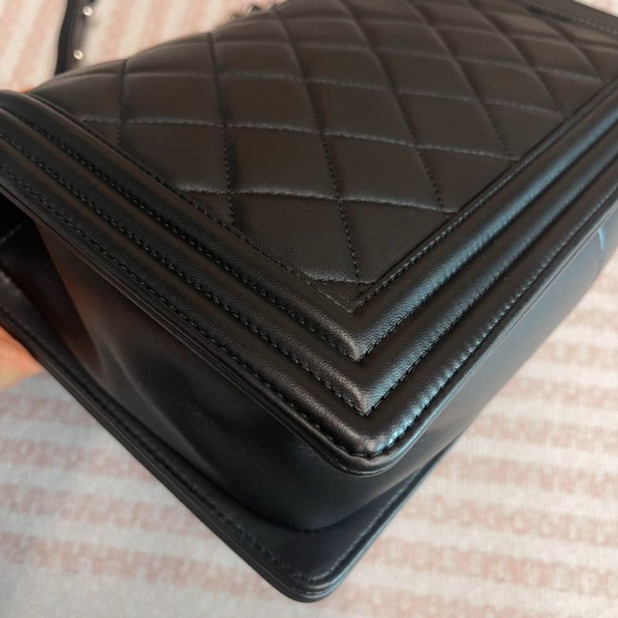 Chanel leboy28黑銀全牛皮鏈條斜挎包 #99新閒置 #櫃上在售25萬-24