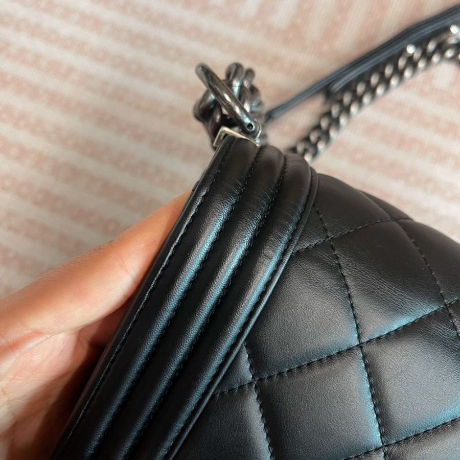 Chanel leboy28黑銀全牛皮鏈條斜挎包 #99新閒置 #櫃上在售25萬-27