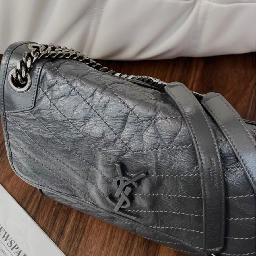 ysl niki中號灰色尺寸28*20*9 年份2019-1