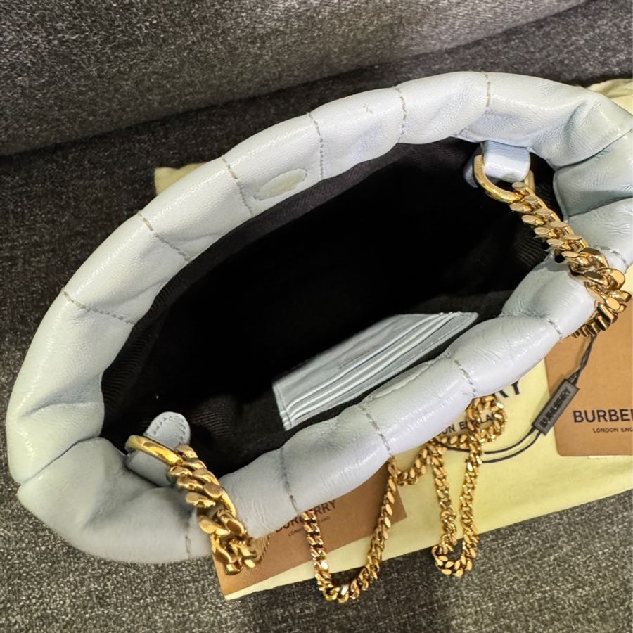 正品 BURBERRY 淡藍 MICRO LOLA 鍊包 手機包 薯條包 隨身包-11