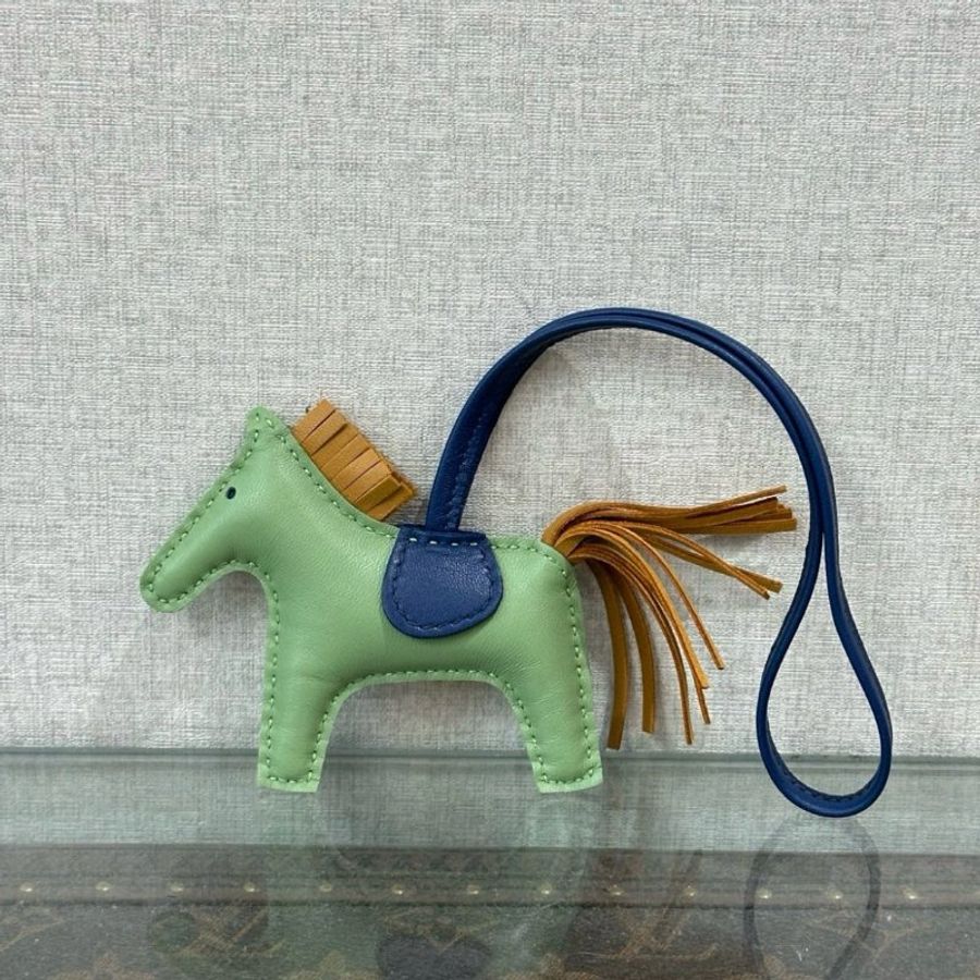 HERMES 拼色小馬掛飾 全新閒置配件盒子吊牌-1