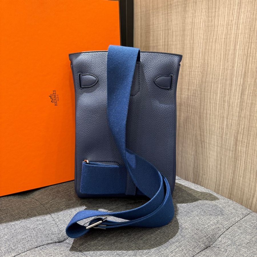 HERMES HAC A DOS PM 7U 海軍藍 深藍色全皮銀釦斜挎包 胸包肩背包後背包 B刻 TOGO-2