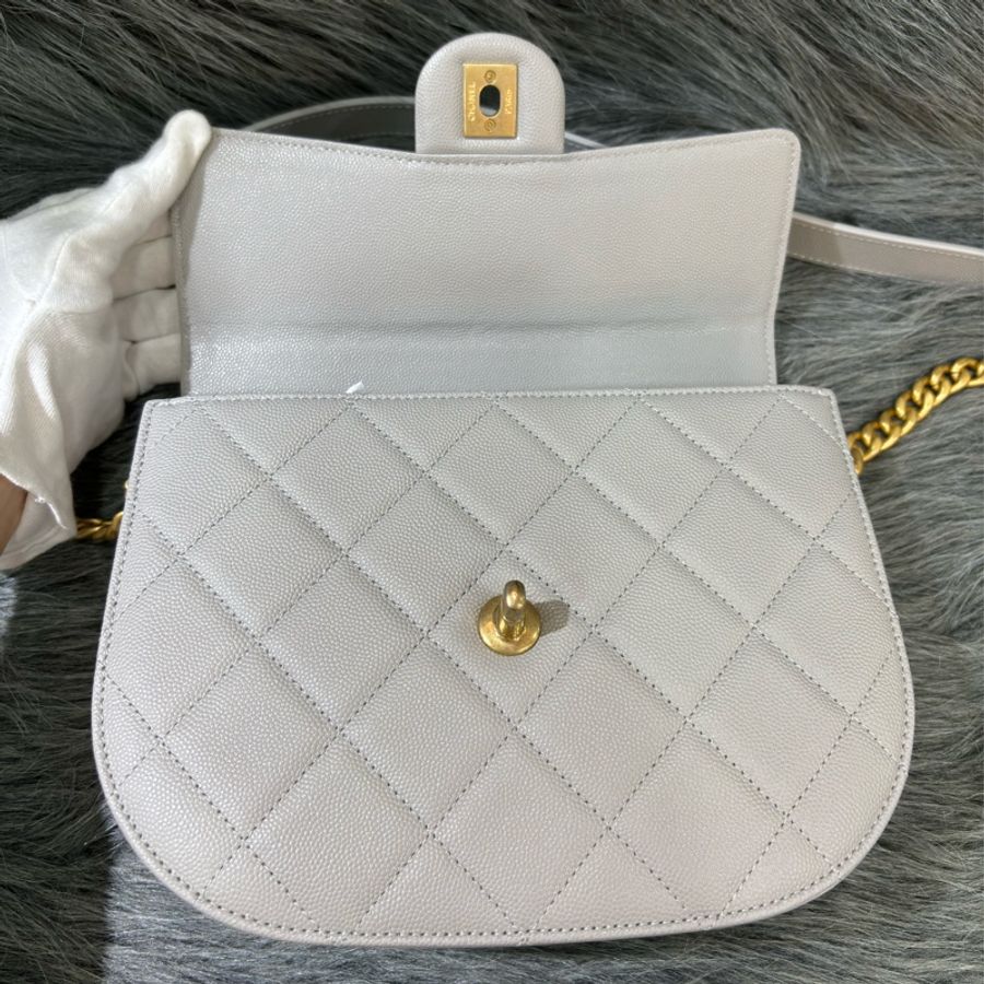 CHANEL AS2485 COCO SADDLE 大象灰荔枝皮 金鍊 口蓋包 鈴鼓包 馬鞍包 斜背包 肩背包 盾牌包-17