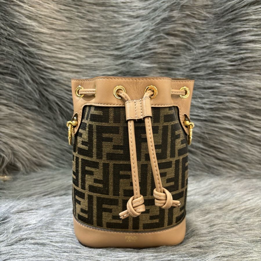 FENDI 8BS093 MON TRESOR MINI NOE 全皮 水桶包 斜背包 手提包-1