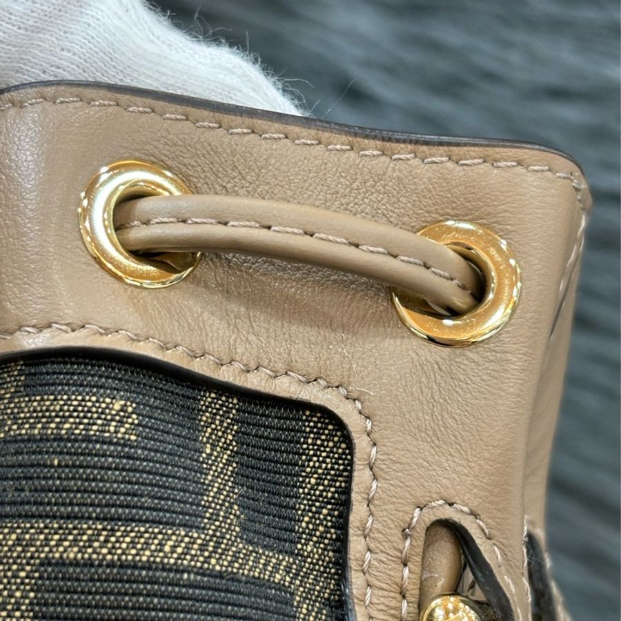 FENDI 8BS093 MON TRESOR MINI NOE 全皮 水桶包 斜背包 手提包-24
