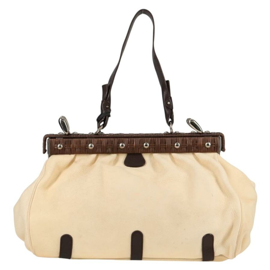 【日本直送】Salvatore Ferragamo Gancini 手袋 皮革 象牙色 銀色 正品 136857-2