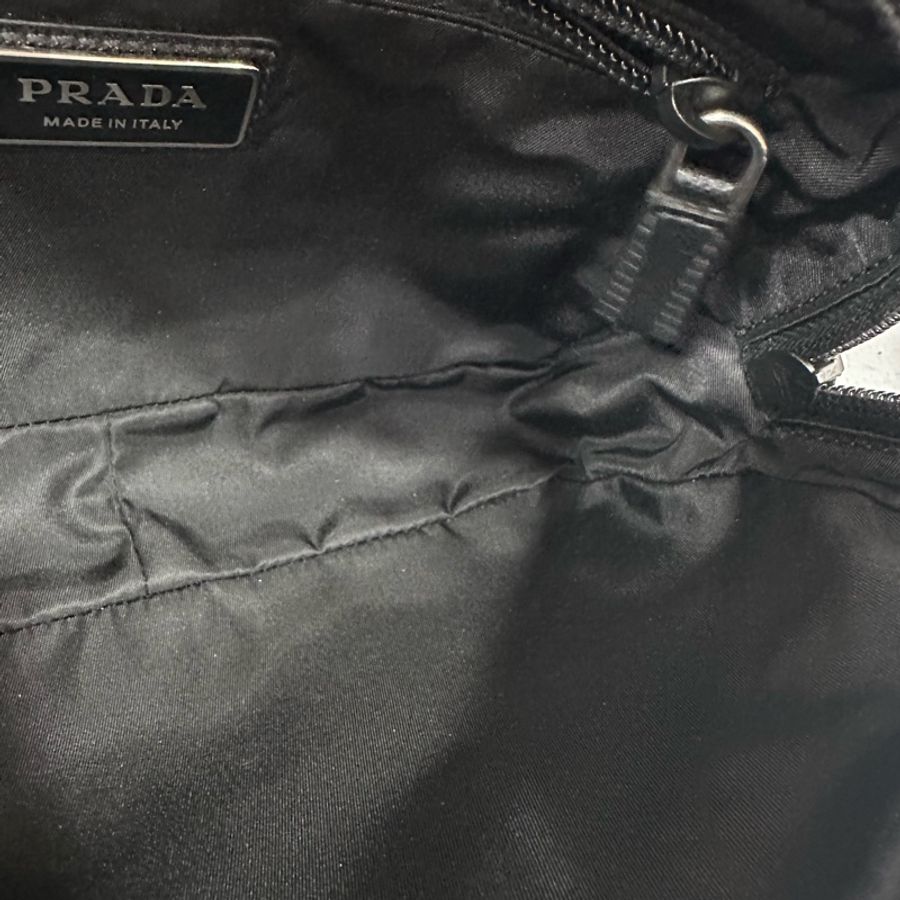 PRADA AVL977 黑色帆布胸口包 腰包-14